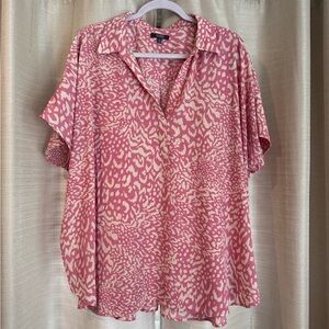 NYDJ Pink Animal Print Short Sleeve V-Neck Blouse Size 2X